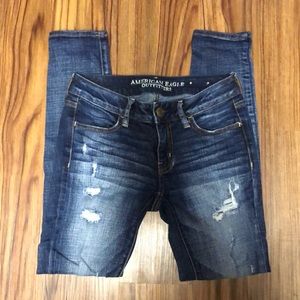 American Eagle super stretch distressed jeggings 2